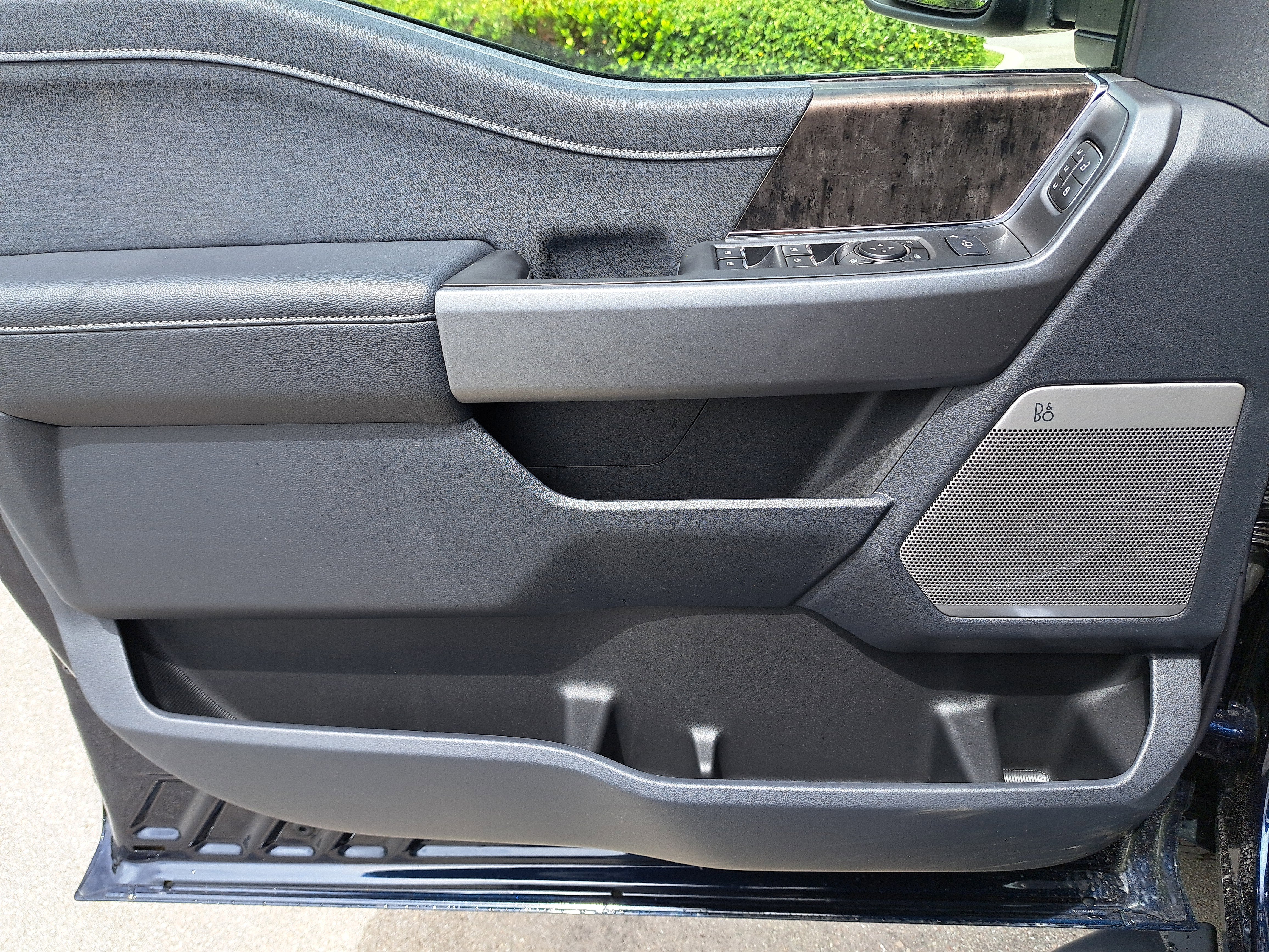 2025 Ford Super Duty F-250 SRW LARIAT