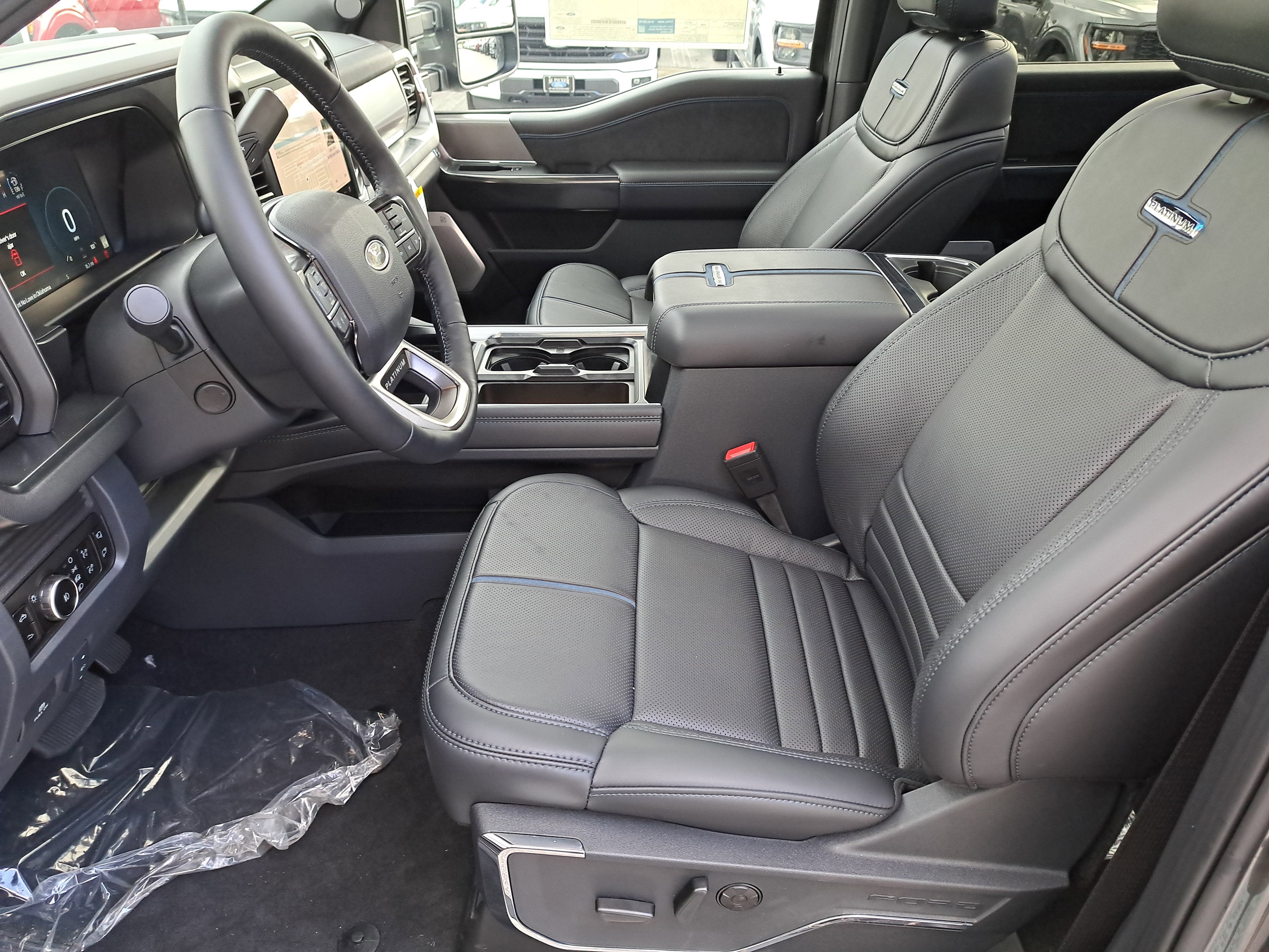 2026 Ford Super Duty F-350 SRW Platinum