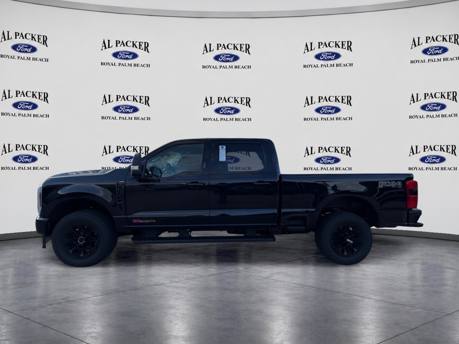 2027 Ford Super Duty F-350 SRW F-350® Lariat®