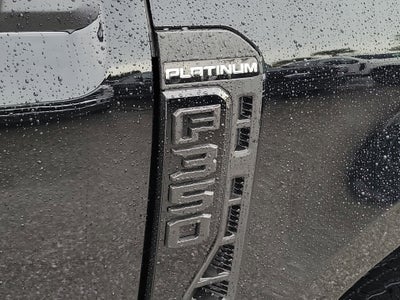 2026 Ford Super Duty F-350 SRW Platinum