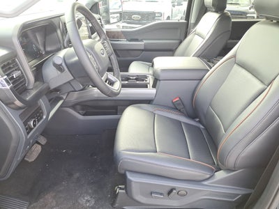 2026 Ford Super Duty F-350 SRW LARIAT