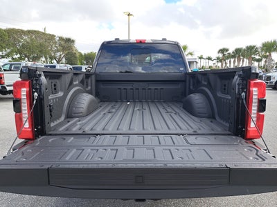 2026 Ford Super Duty F-350 SRW LARIAT