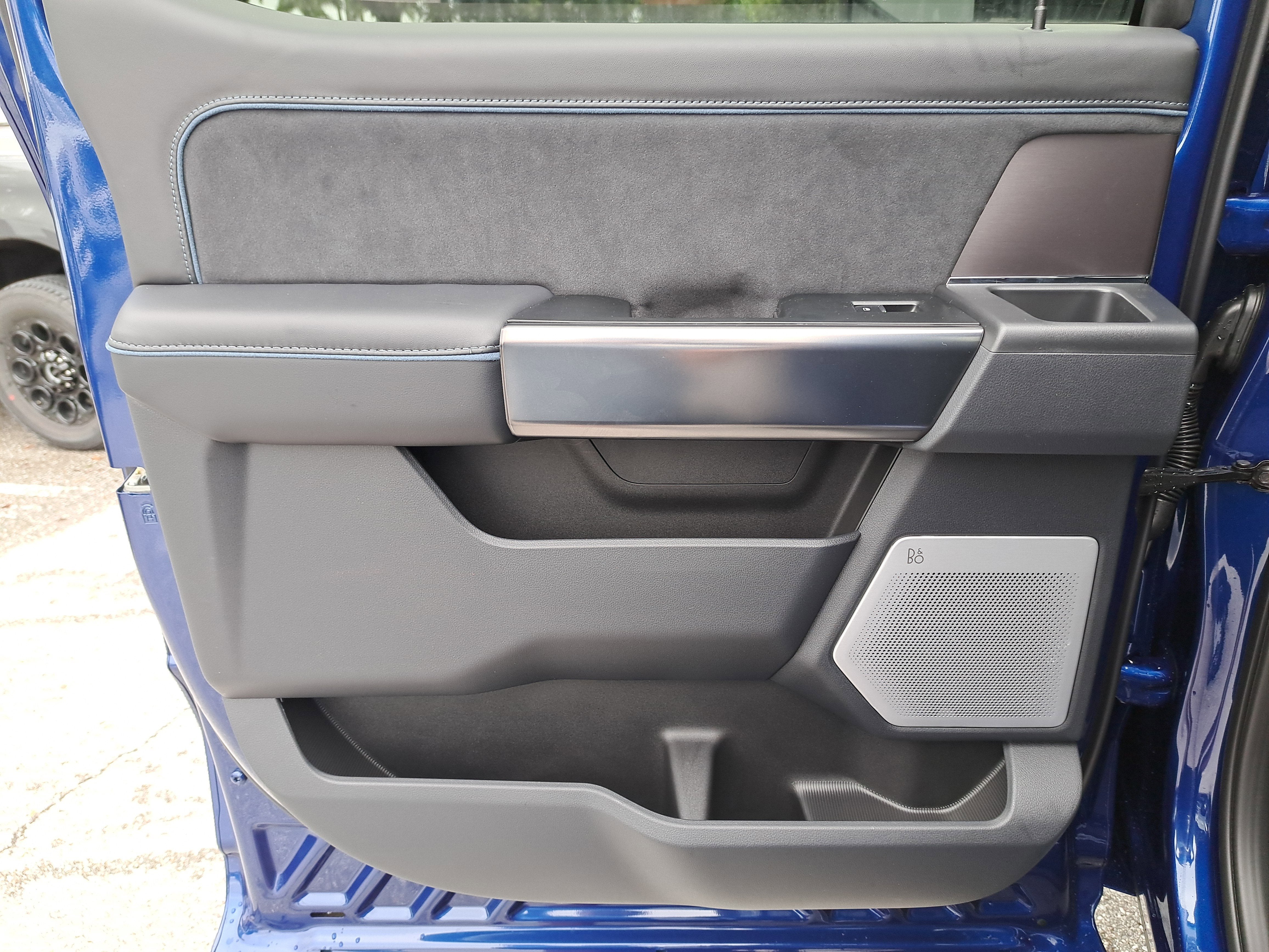 2026 Ford Super Duty F-350 SRW Platinum