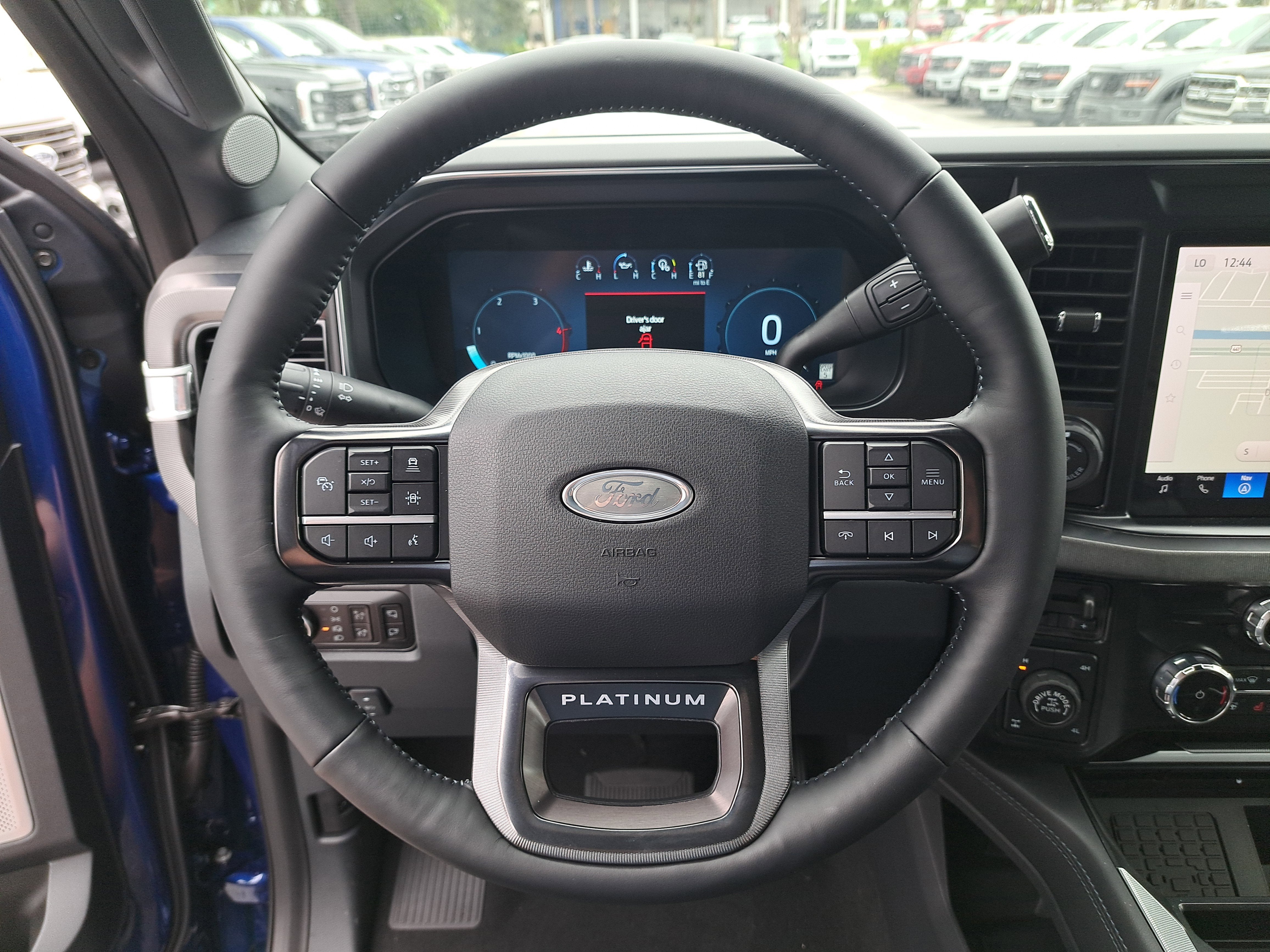 2026 Ford Super Duty F-350 SRW Platinum