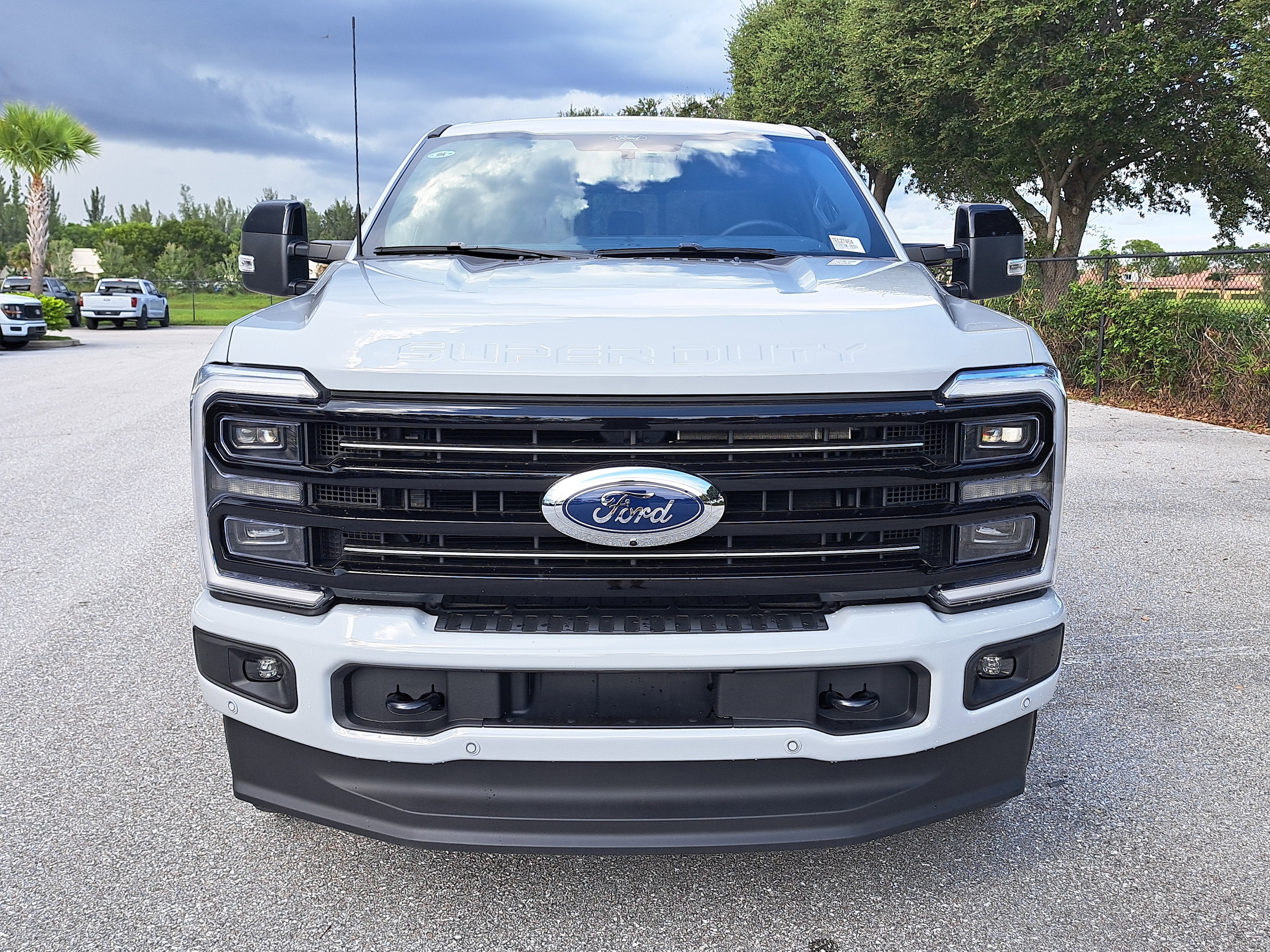 2026 Ford Super Duty F-350 SRW Platinum