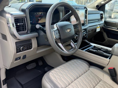 2027 Ford Super Duty F-350 SRW F-350® Platinum®