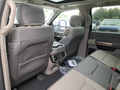 2026 Ford Super Duty F-350 SRW Platinum