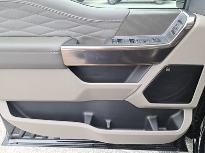 2026 Ford Super Duty F-350 SRW Platinum