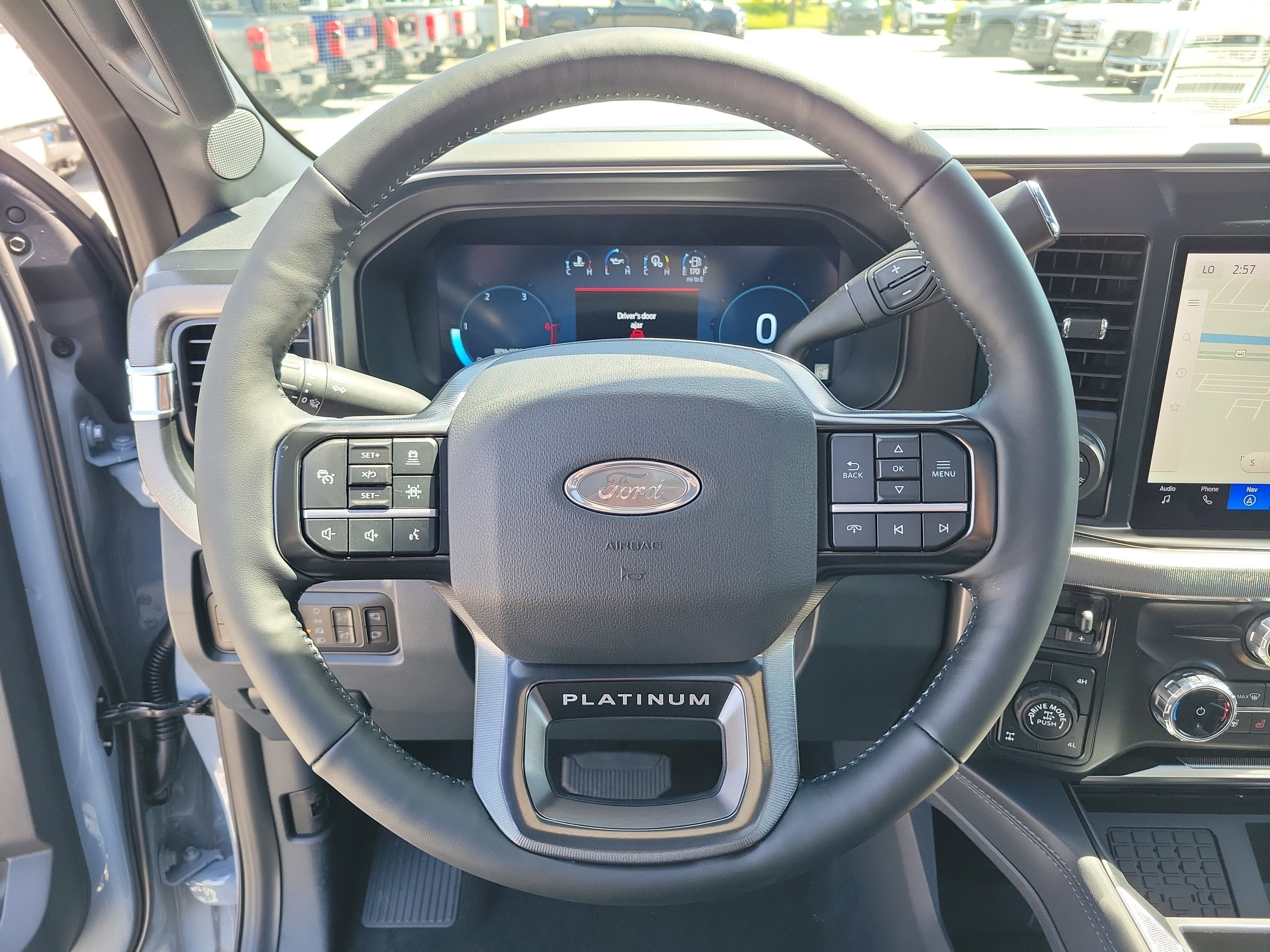 2026 Ford Super Duty F-350 SRW Platinum