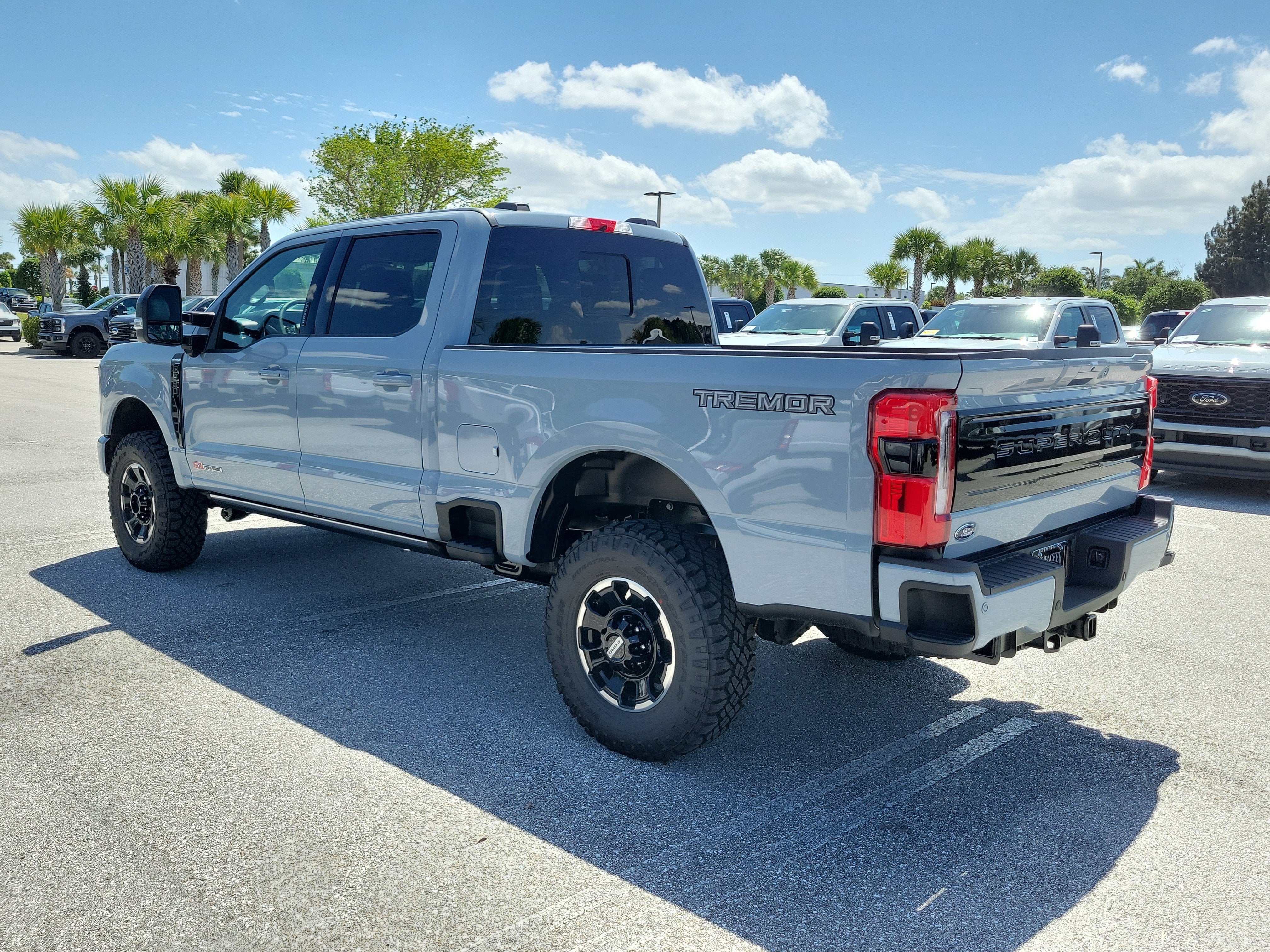 2026 Ford Super Duty F-350 SRW Platinum