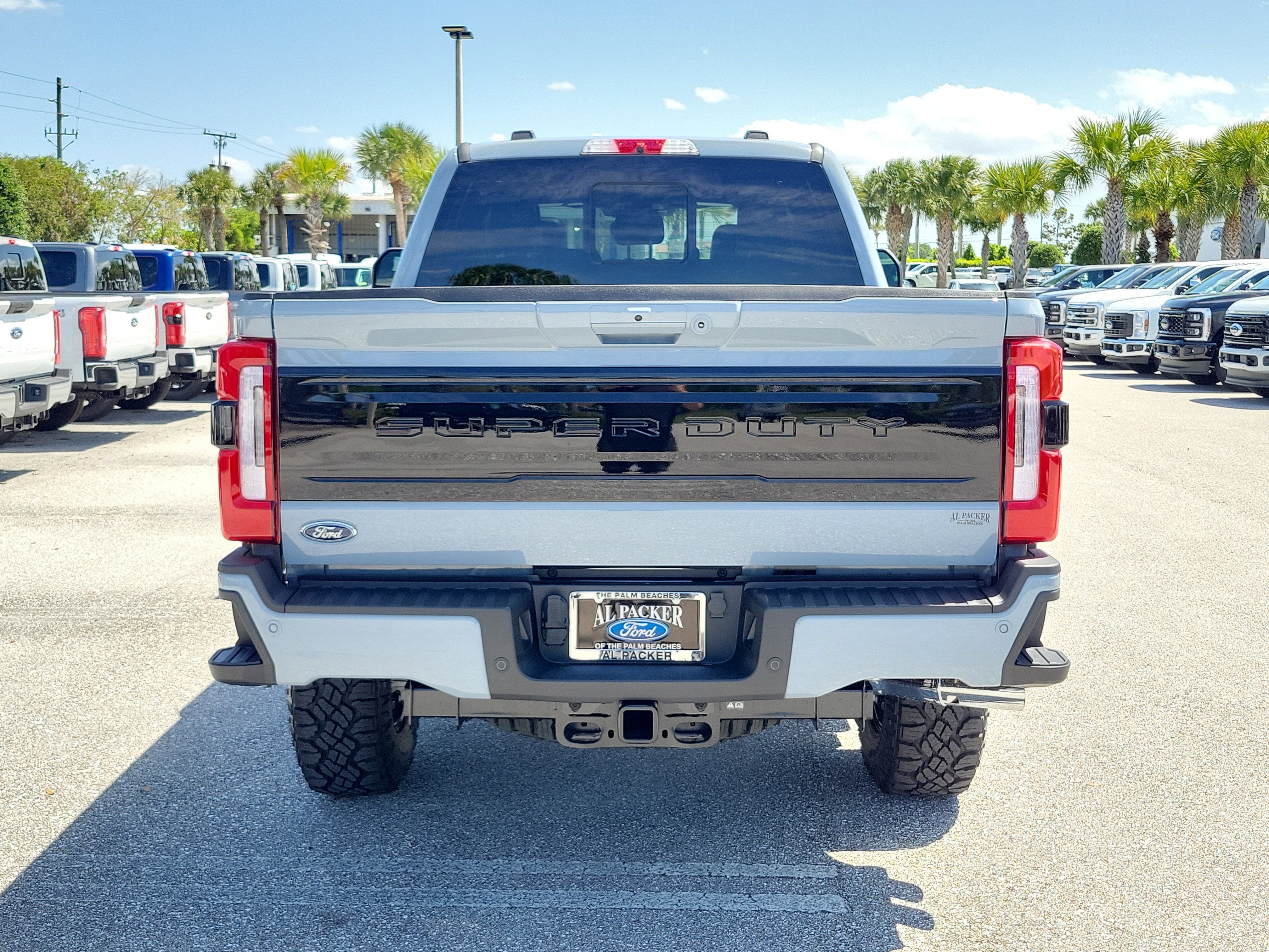 2026 Ford Super Duty F-350 SRW Platinum
