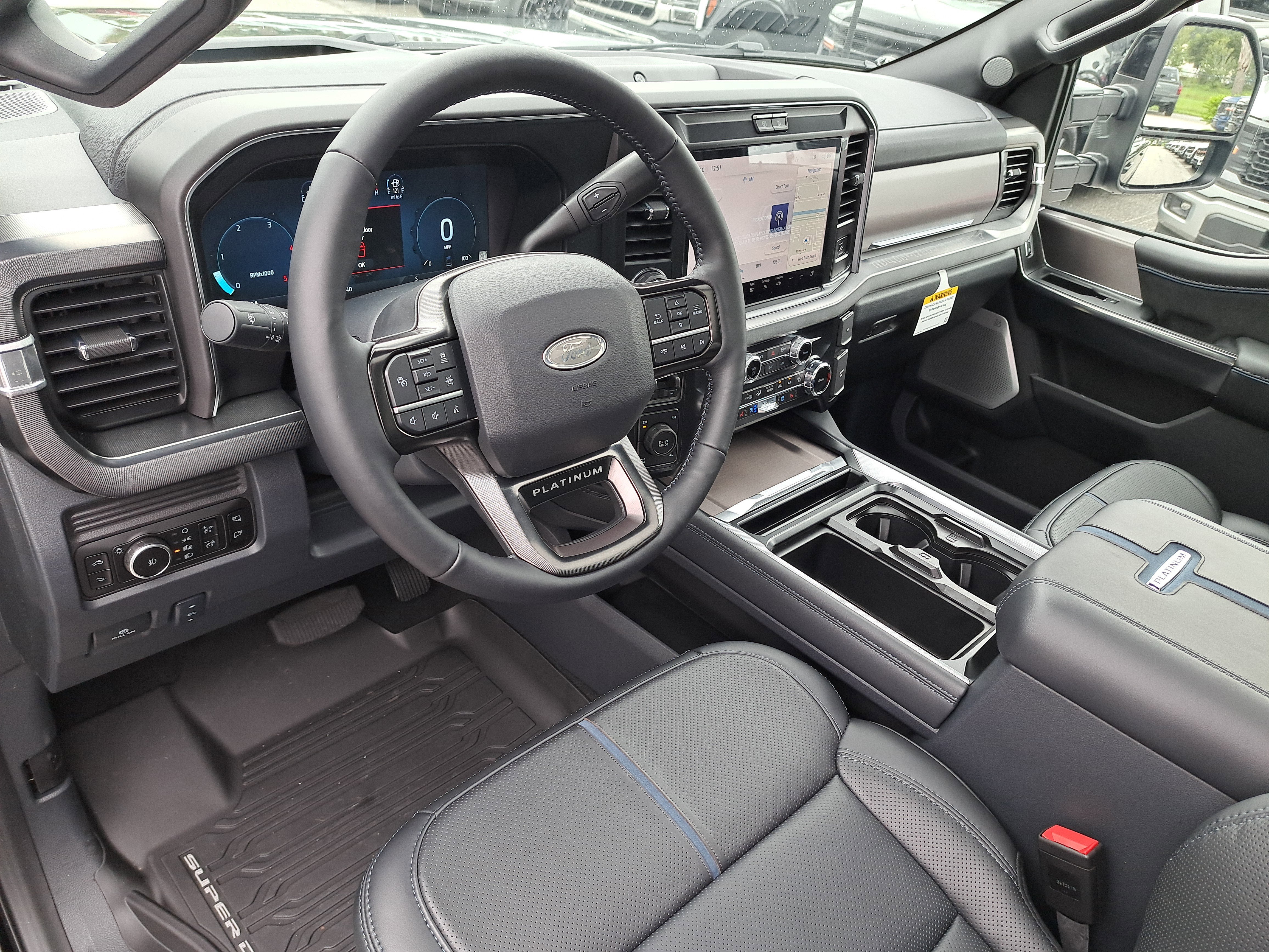 2026 Ford Super Duty F-350 SRW Platinum