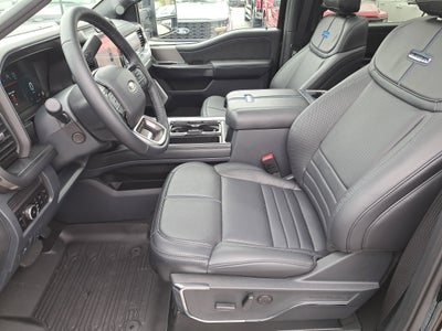 2026 Ford Super Duty F-350 SRW Platinum