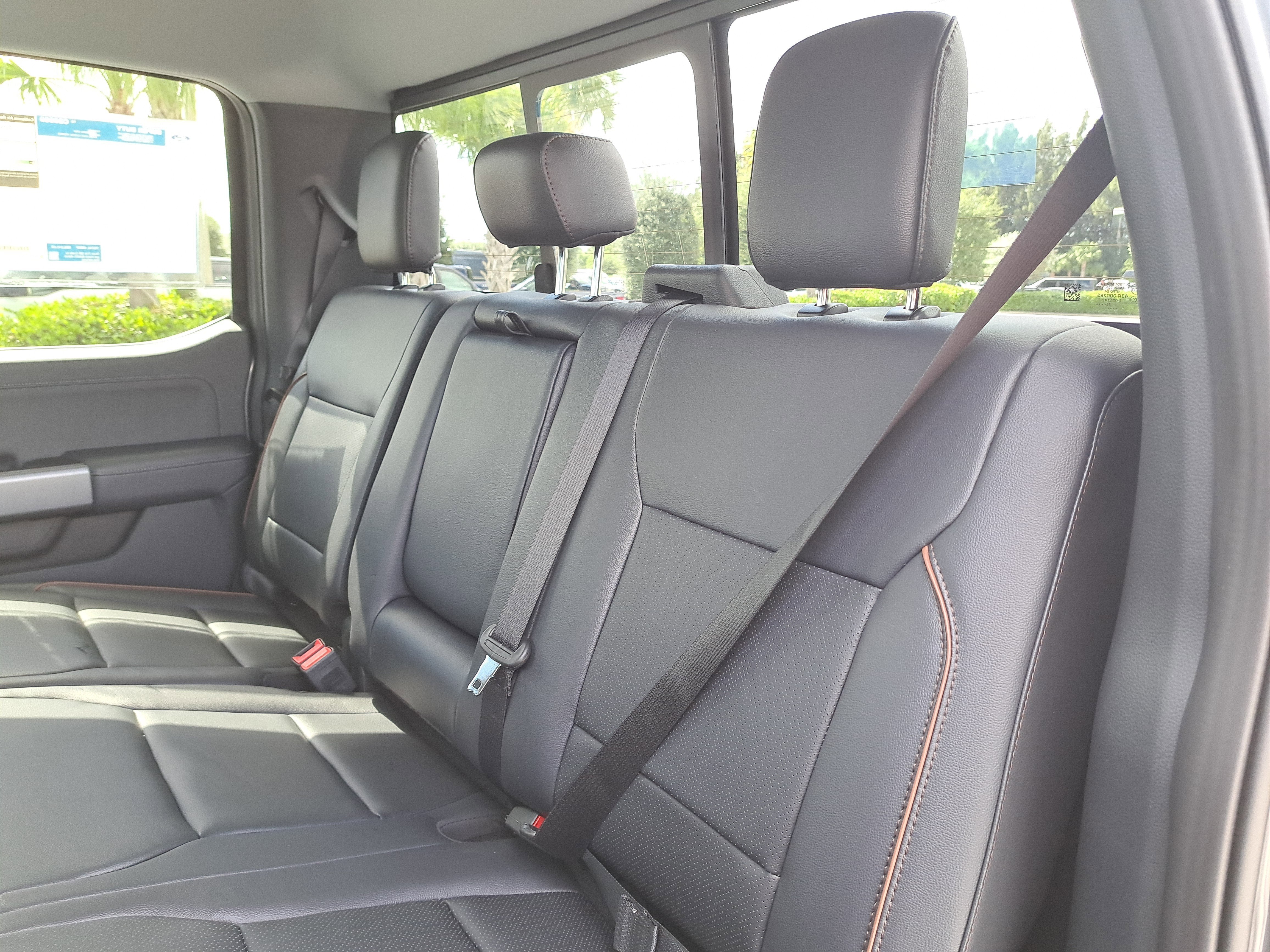 2026 Ford Super Duty F-350 SRW LARIAT