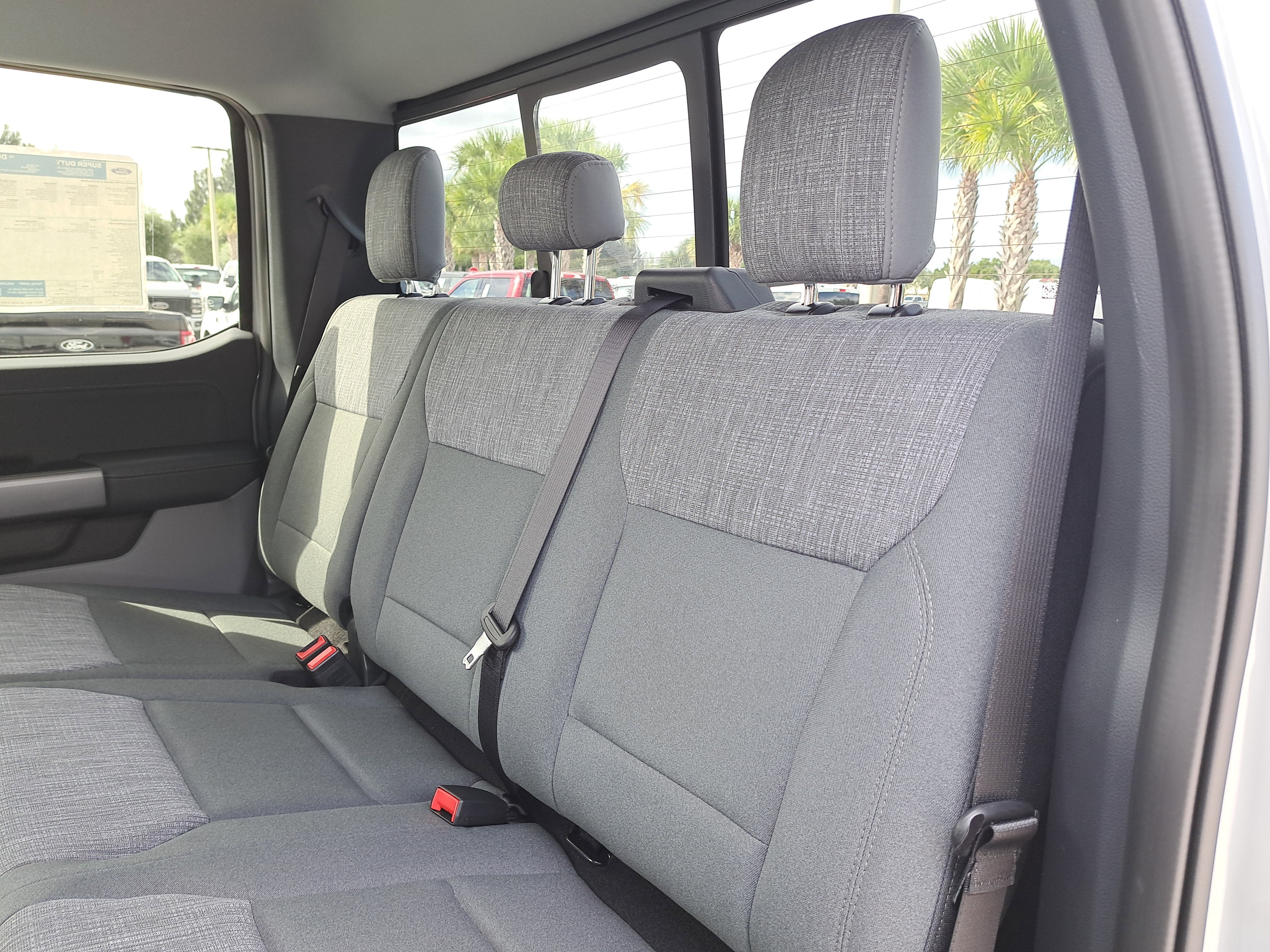 2026 Ford Super Duty F-350 SRW XLT