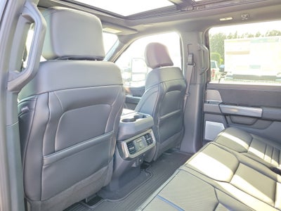 2026 Ford Super Duty F-350 SRW Platinum