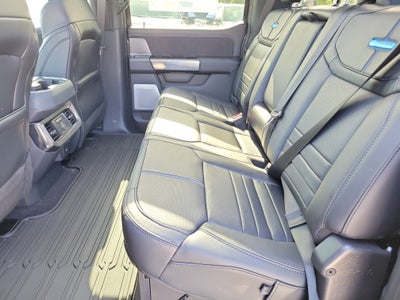 2026 Ford Super Duty F-350 SRW Platinum