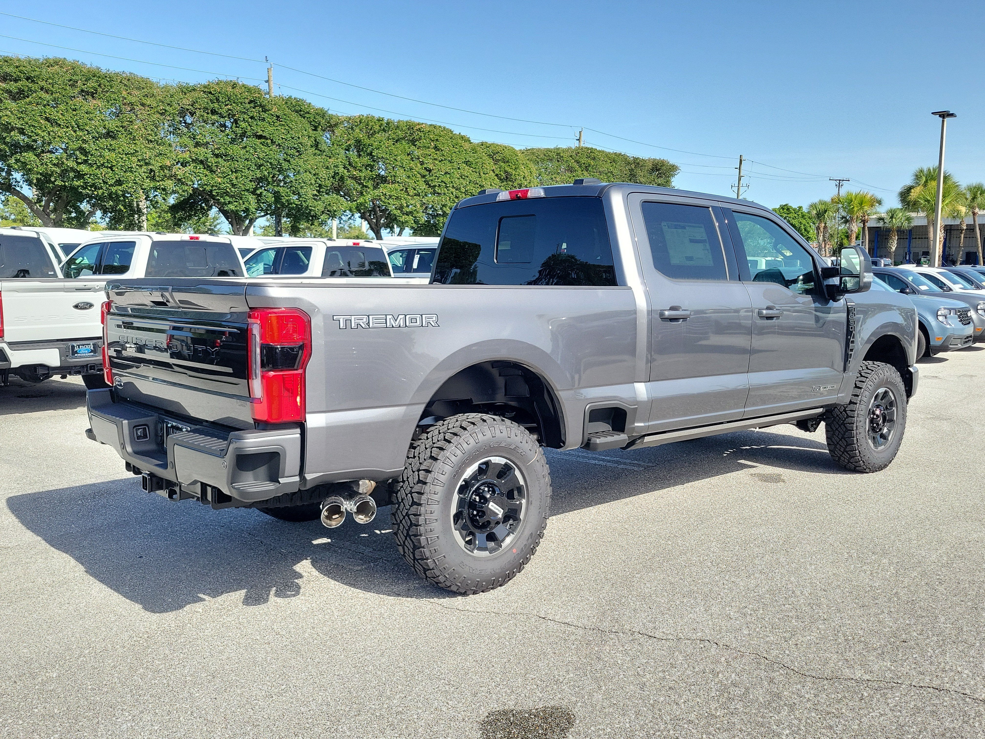 2026 Ford Super Duty F-350 SRW Platinum