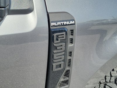 2026 Ford Super Duty F-350 SRW Platinum