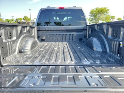 2026 Ford Super Duty F-350 SRW Platinum
