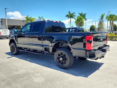 2024 Ford Super Duty F-350 SRW LARIAT