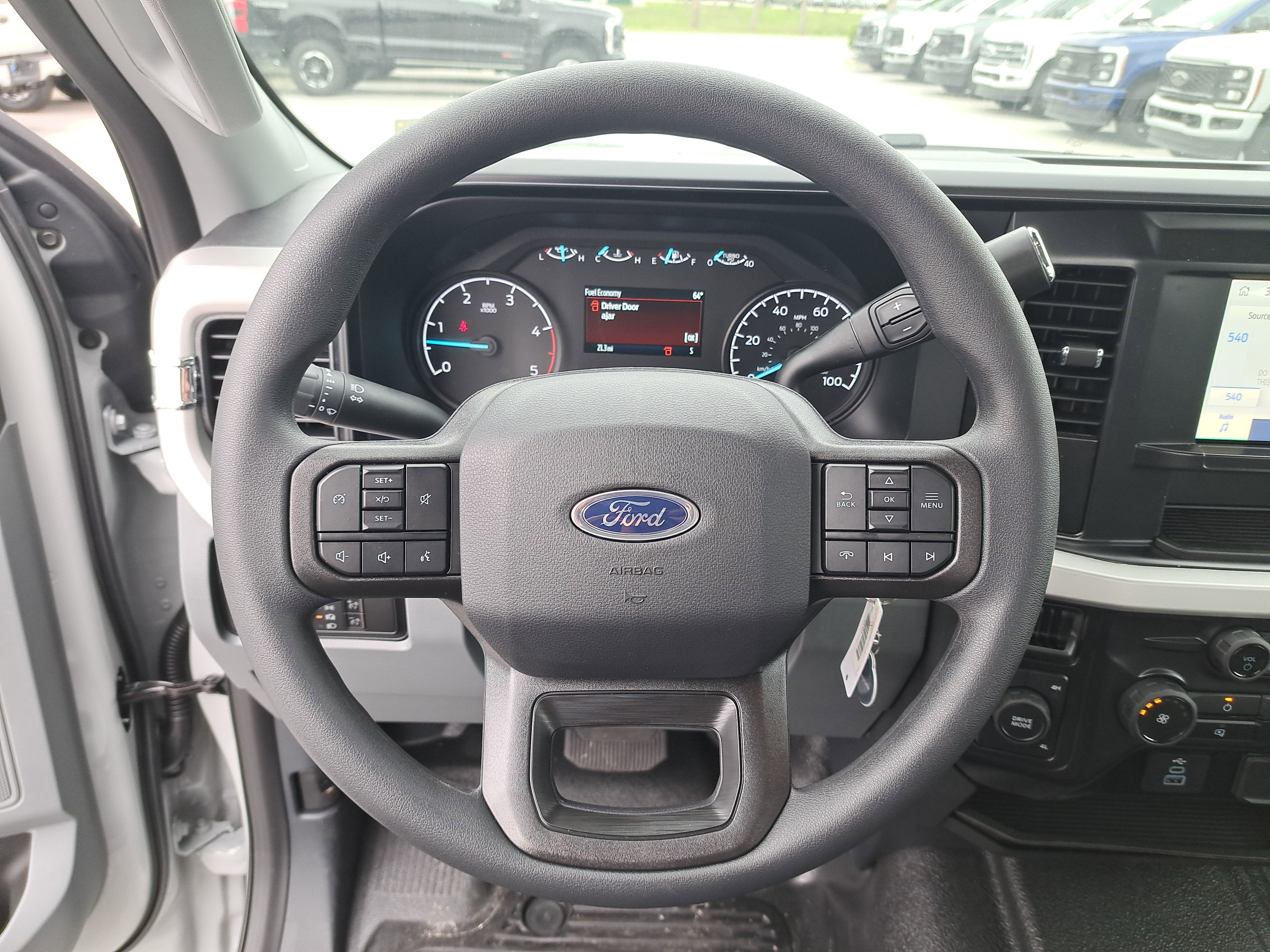 2026 Ford Super Duty F-350 SRW XL