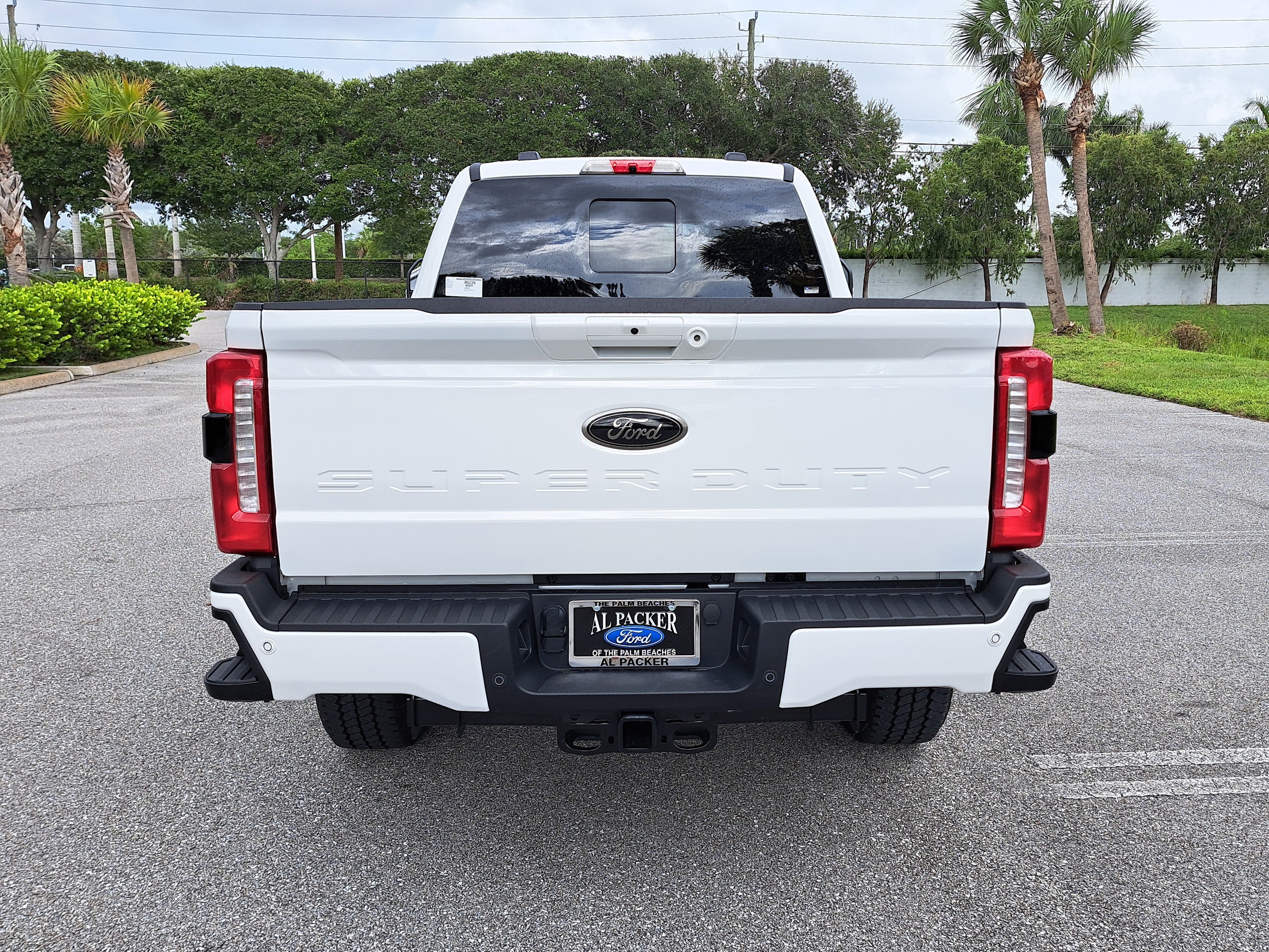 2025 Ford Super Duty F-350 SRW LARIAT