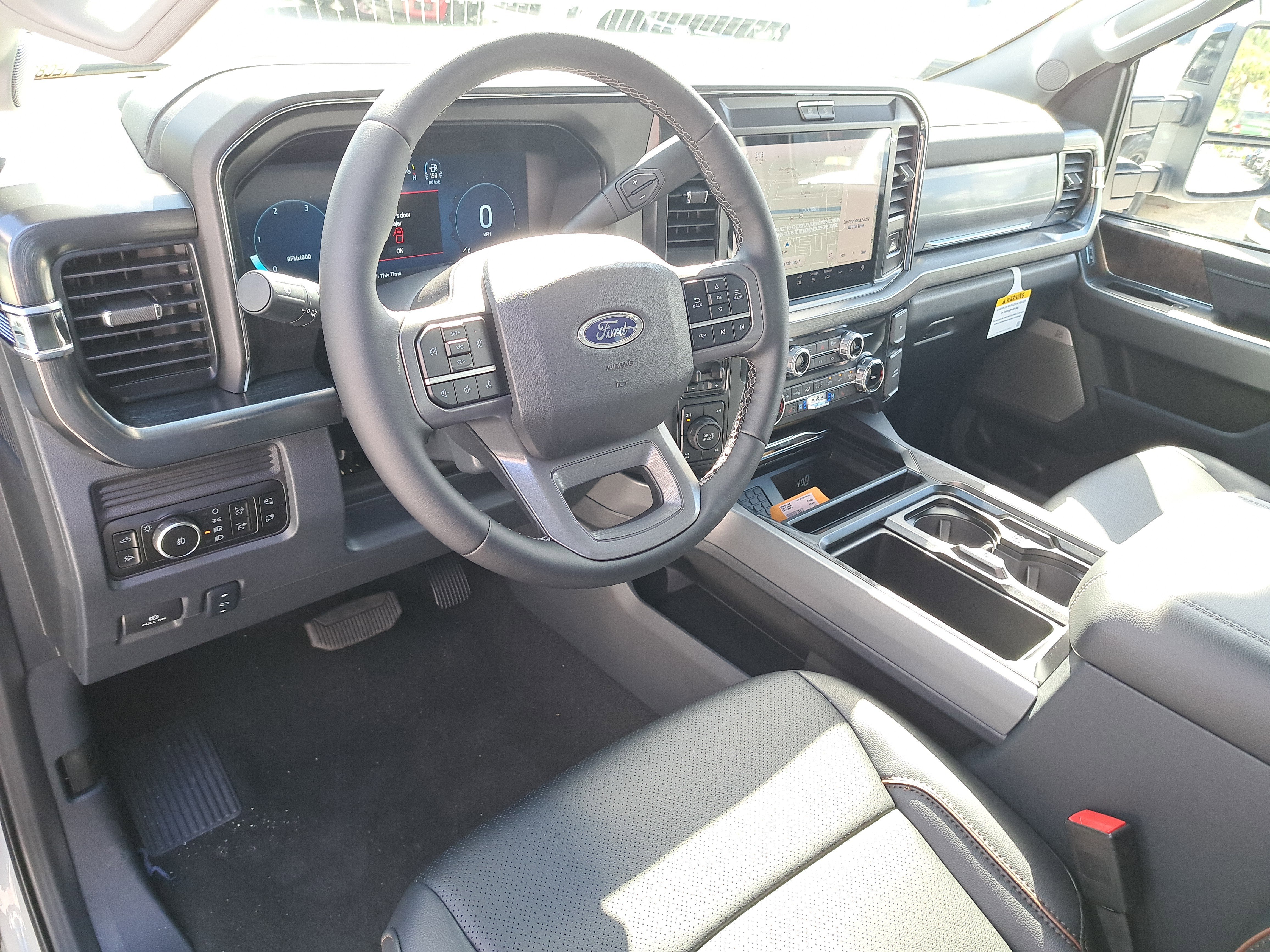 2026 Ford Super Duty F-350 SRW LARIAT