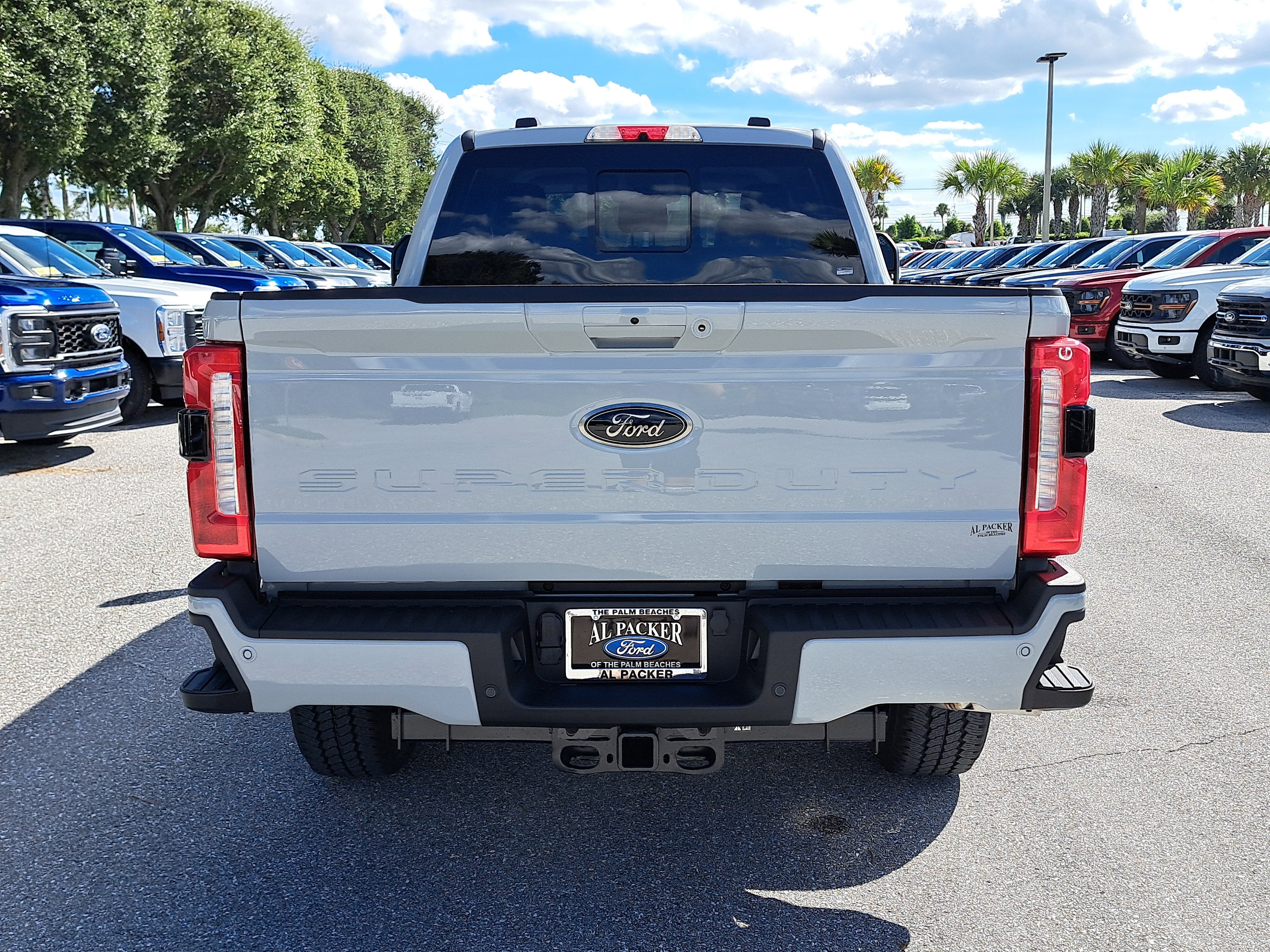 2026 Ford Super Duty F-350 SRW LARIAT