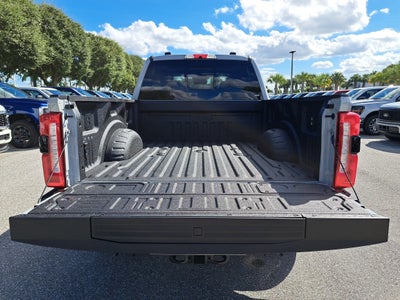2026 Ford Super Duty F-350 SRW LARIAT