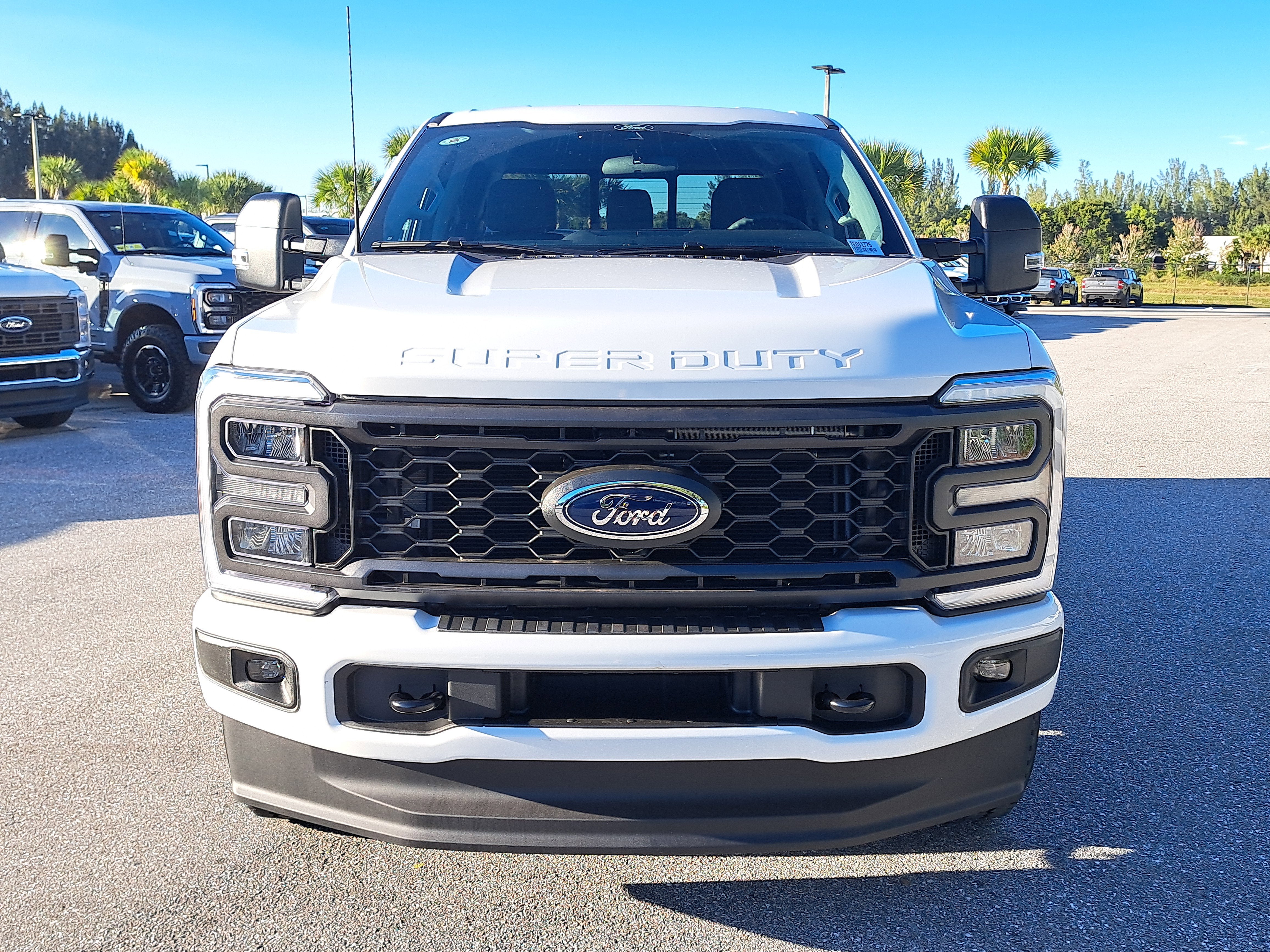 2026 Ford Super Duty F-350 SRW XL