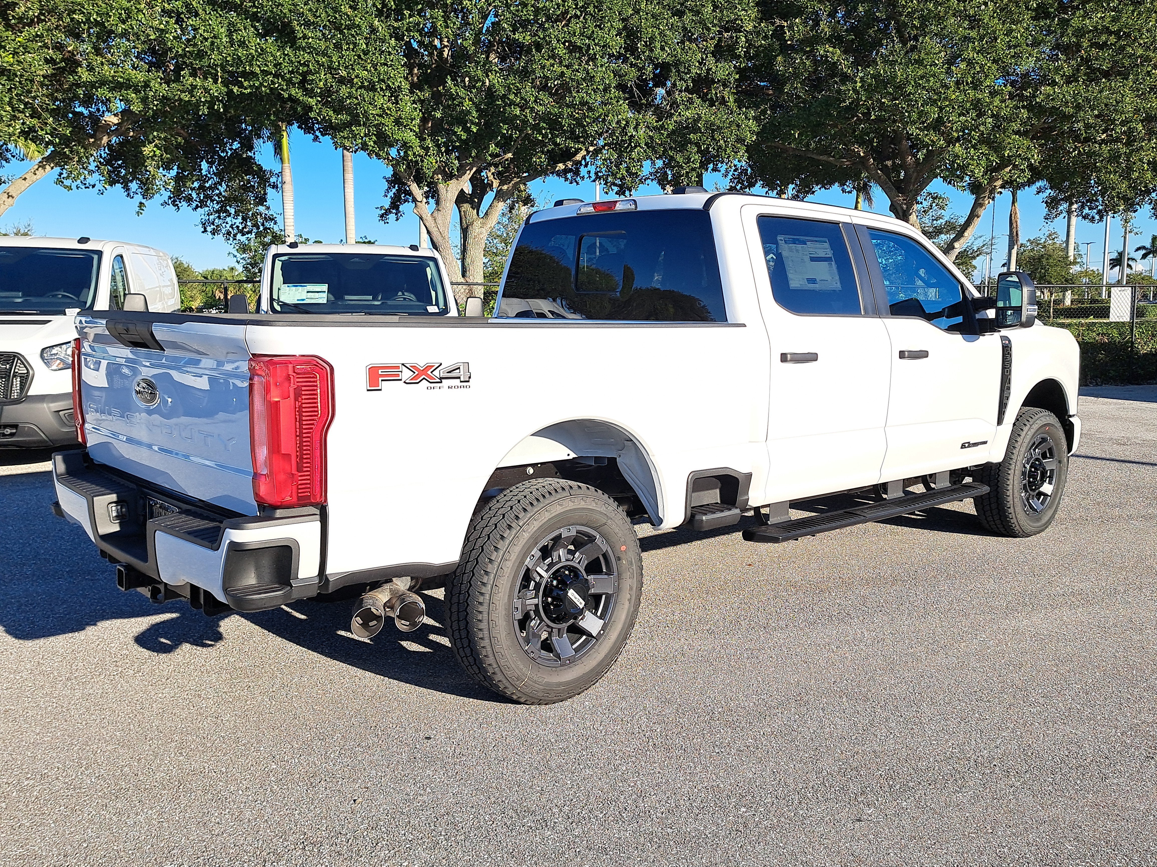 2026 Ford Super Duty F-350 SRW XL