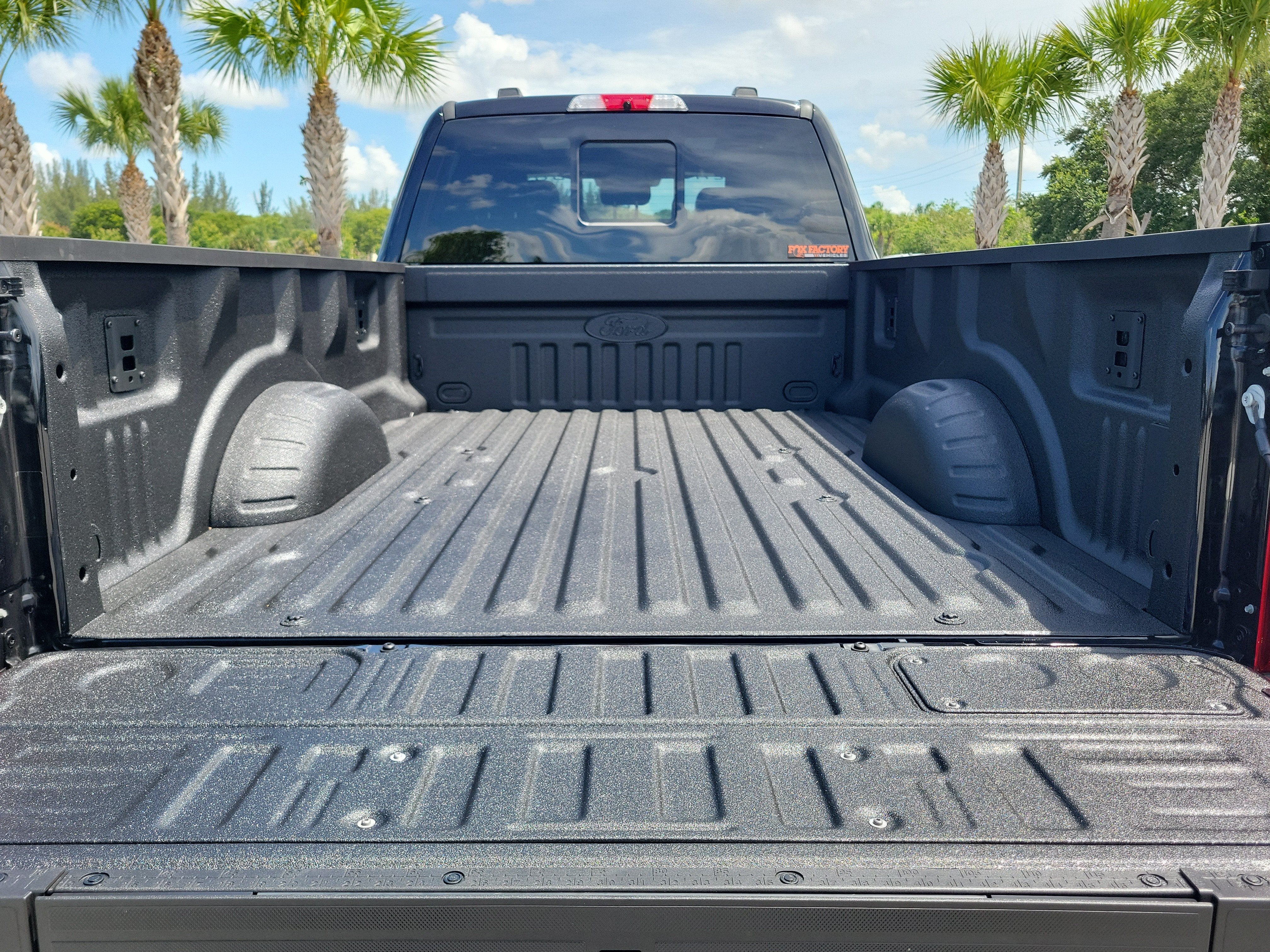 2026 Ford Super Duty F-350 DRW F-350® Platinum®