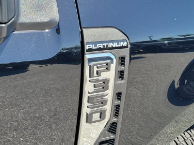 2026 Ford Super Duty F-350 DRW Platinum