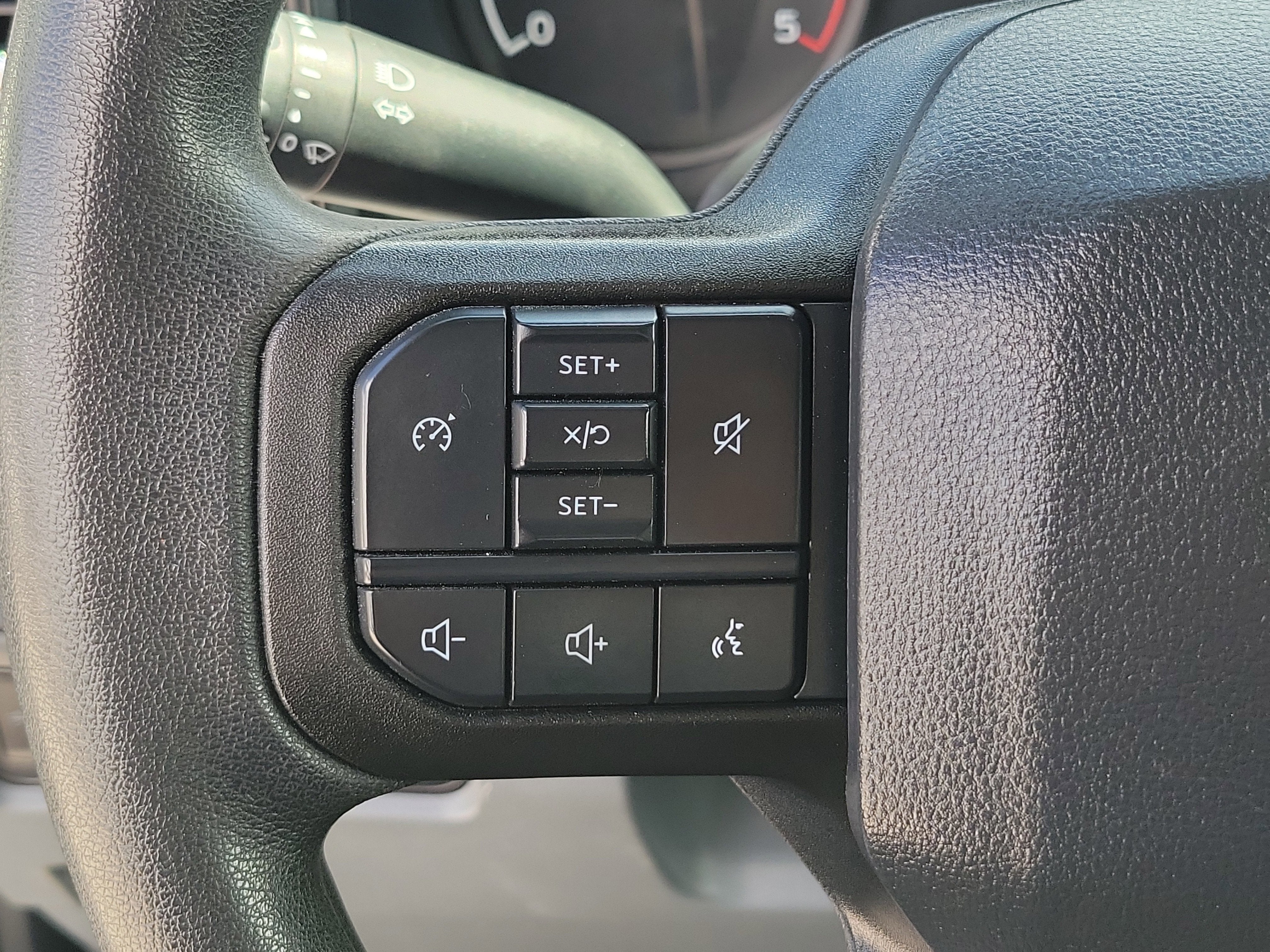 2024 Ford Super Duty F-350 DRW XLT