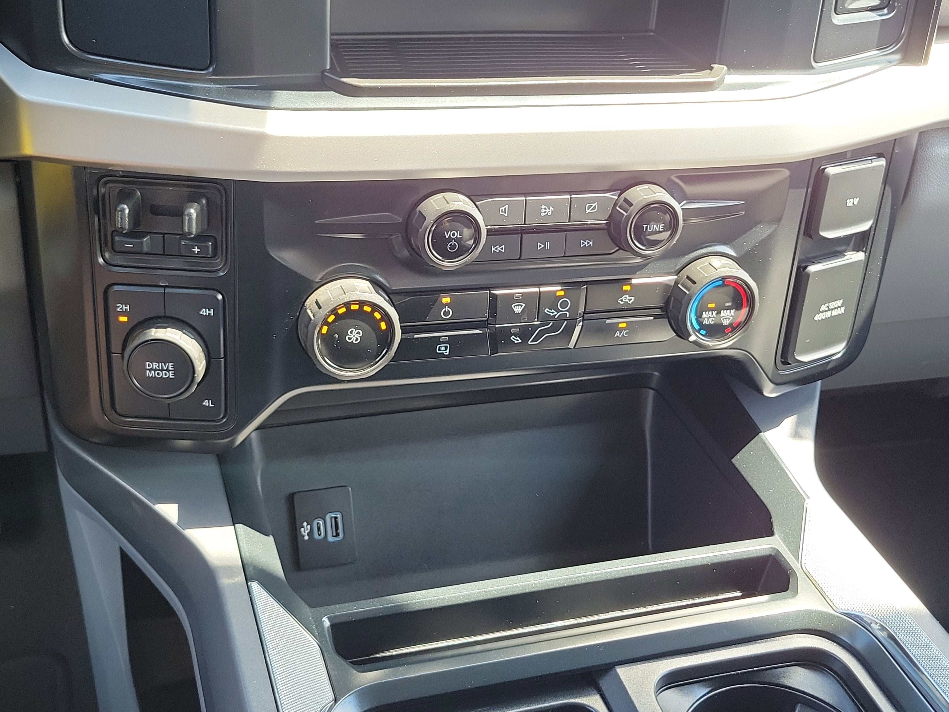 2024 Ford Super Duty F-350 DRW XLT