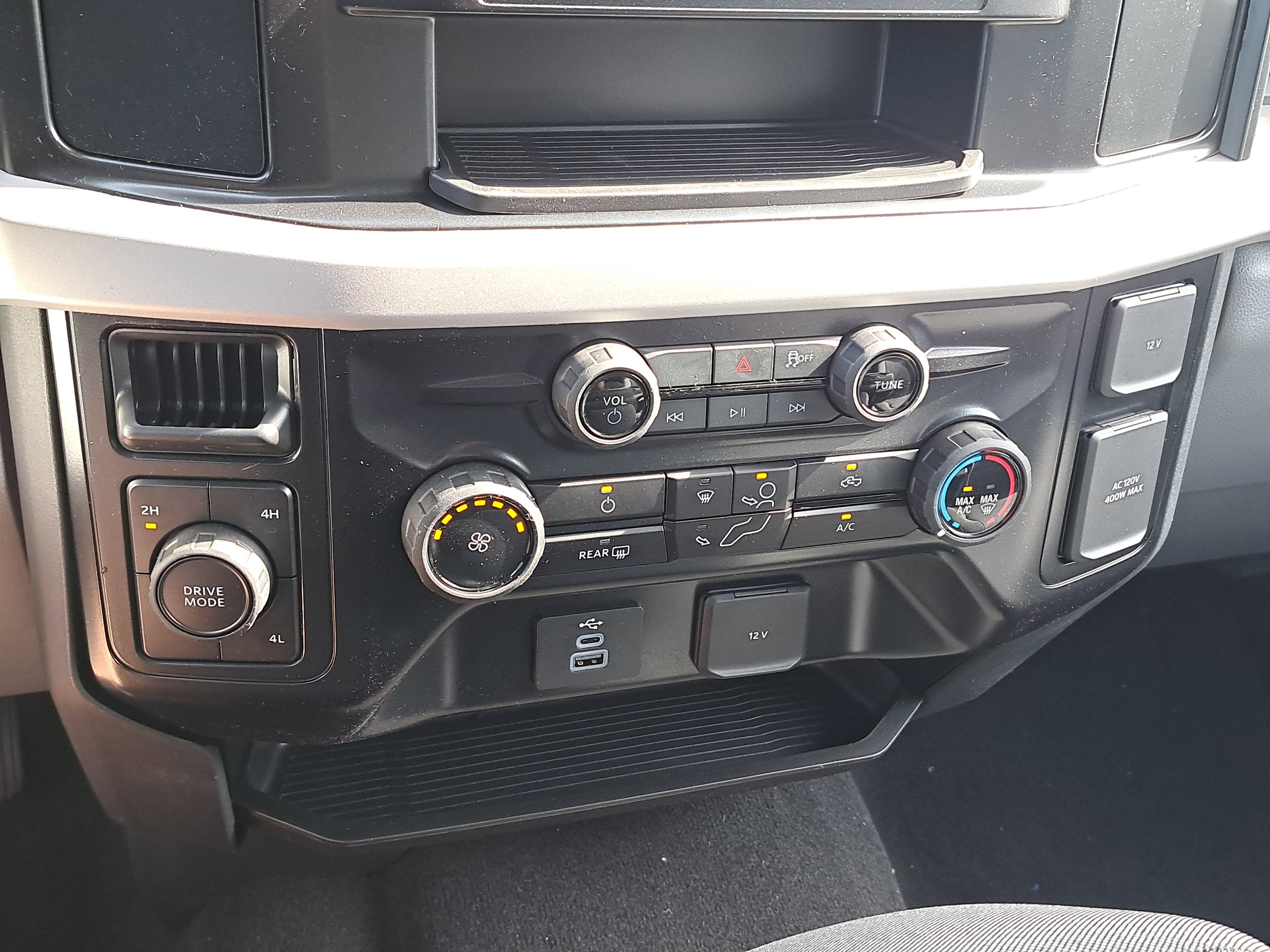 2026 Ford Super Duty F-350 DRW XL