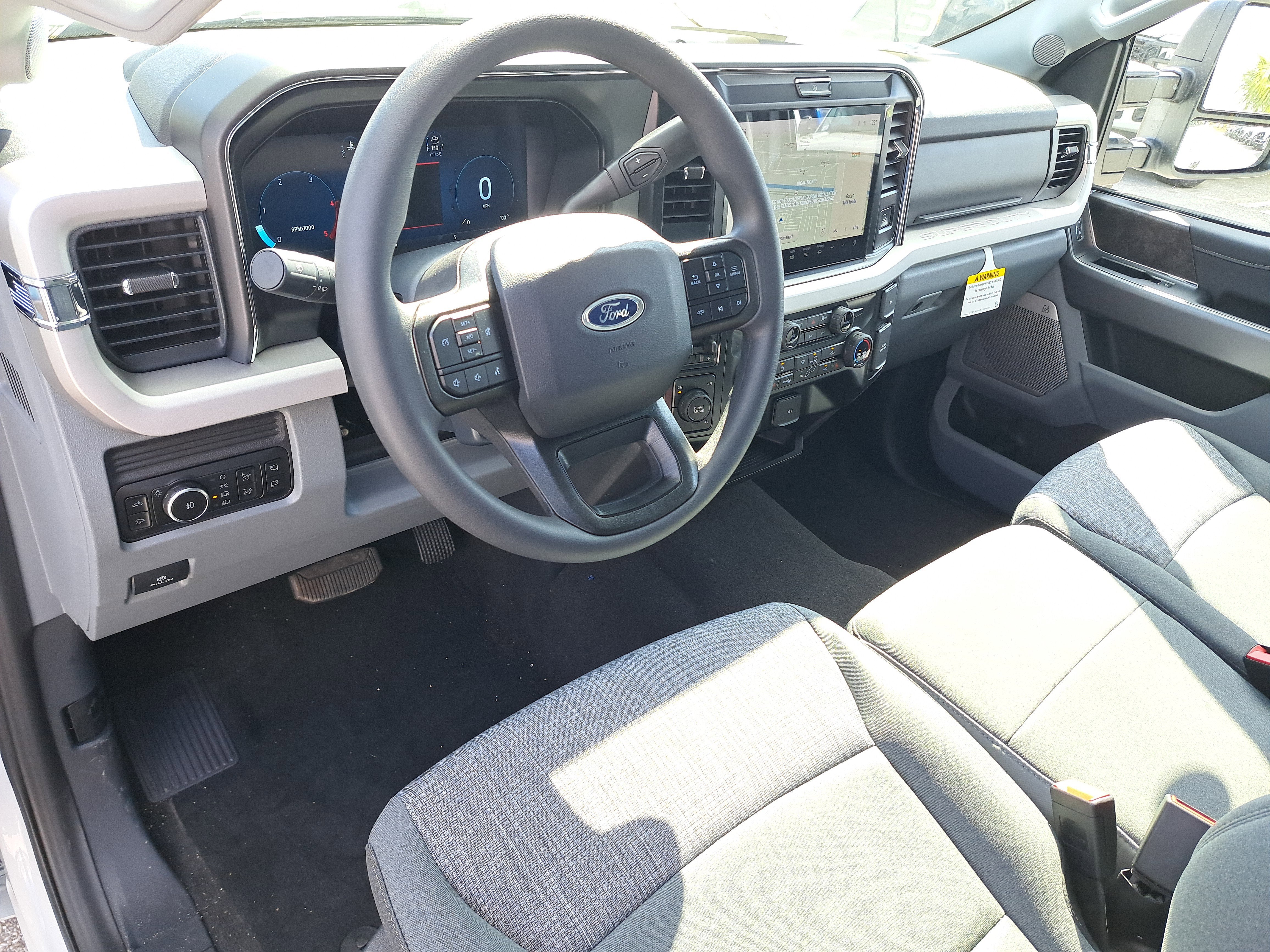 2026 Ford Super Duty F-350 DRW XLT