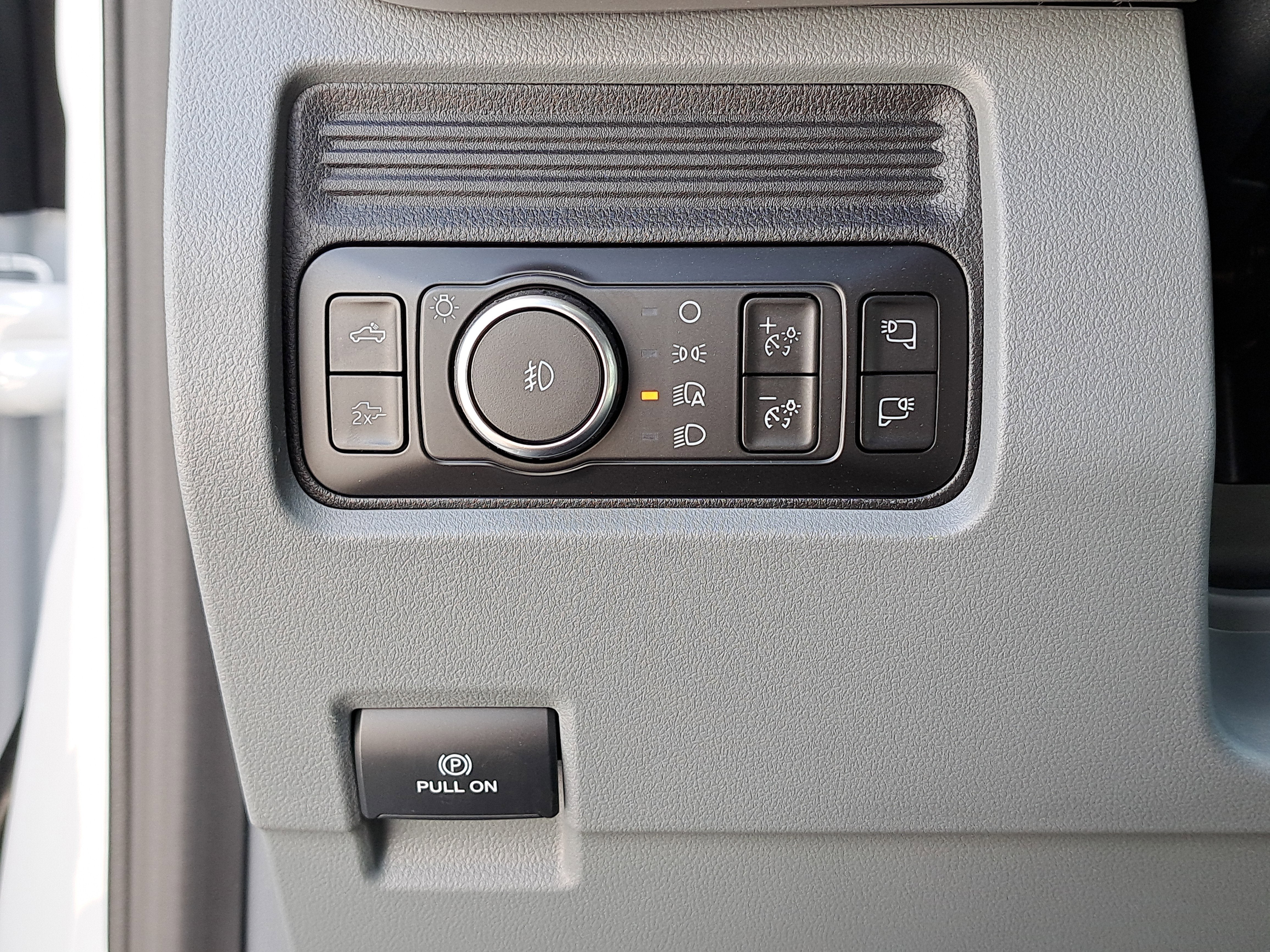 2026 Ford Super Duty F-350 DRW XLT