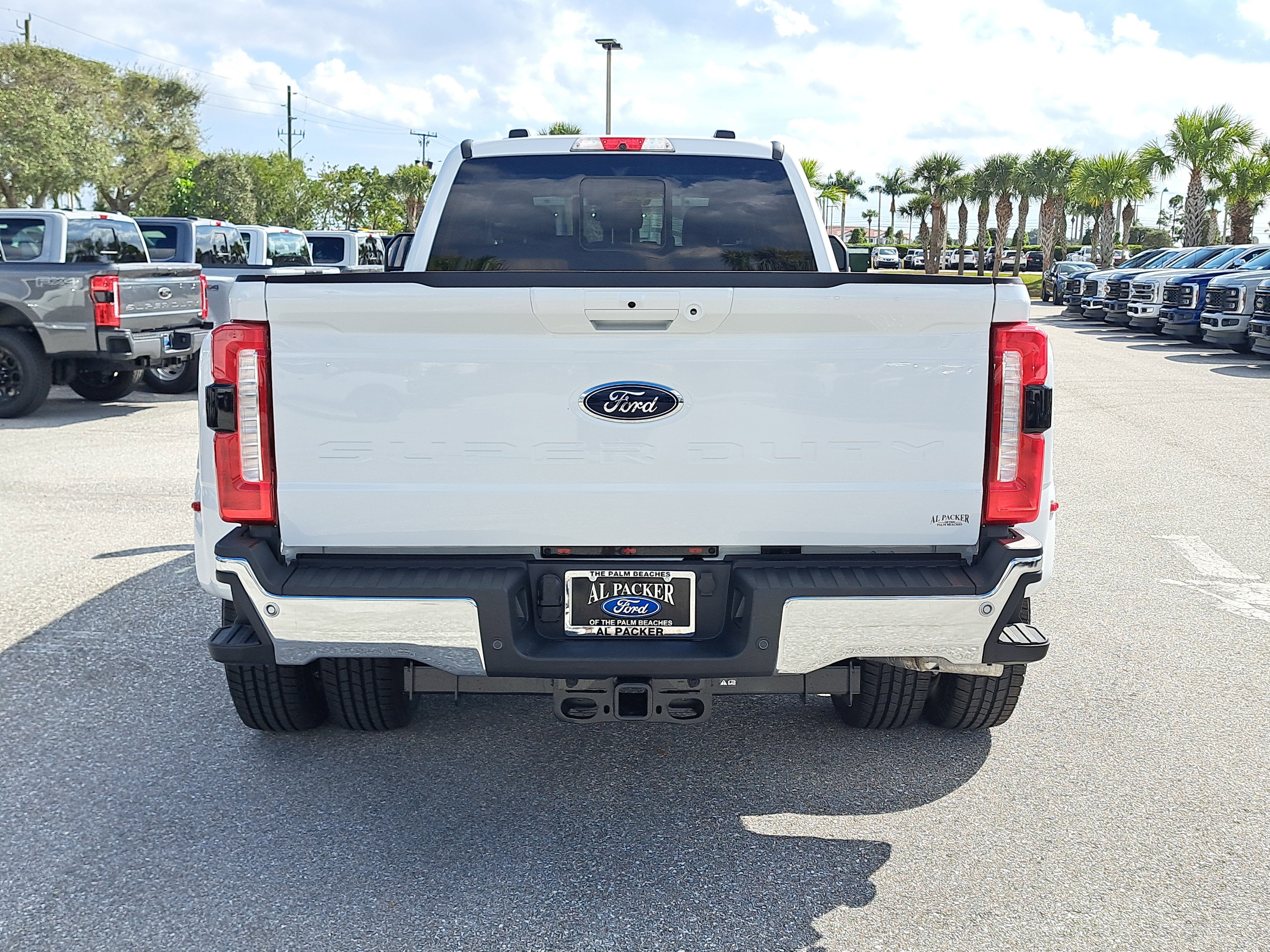 2026 Ford Super Duty F-350 DRW XLT