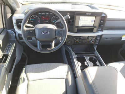 2026 Ford Super Duty F-350 DRW XLT