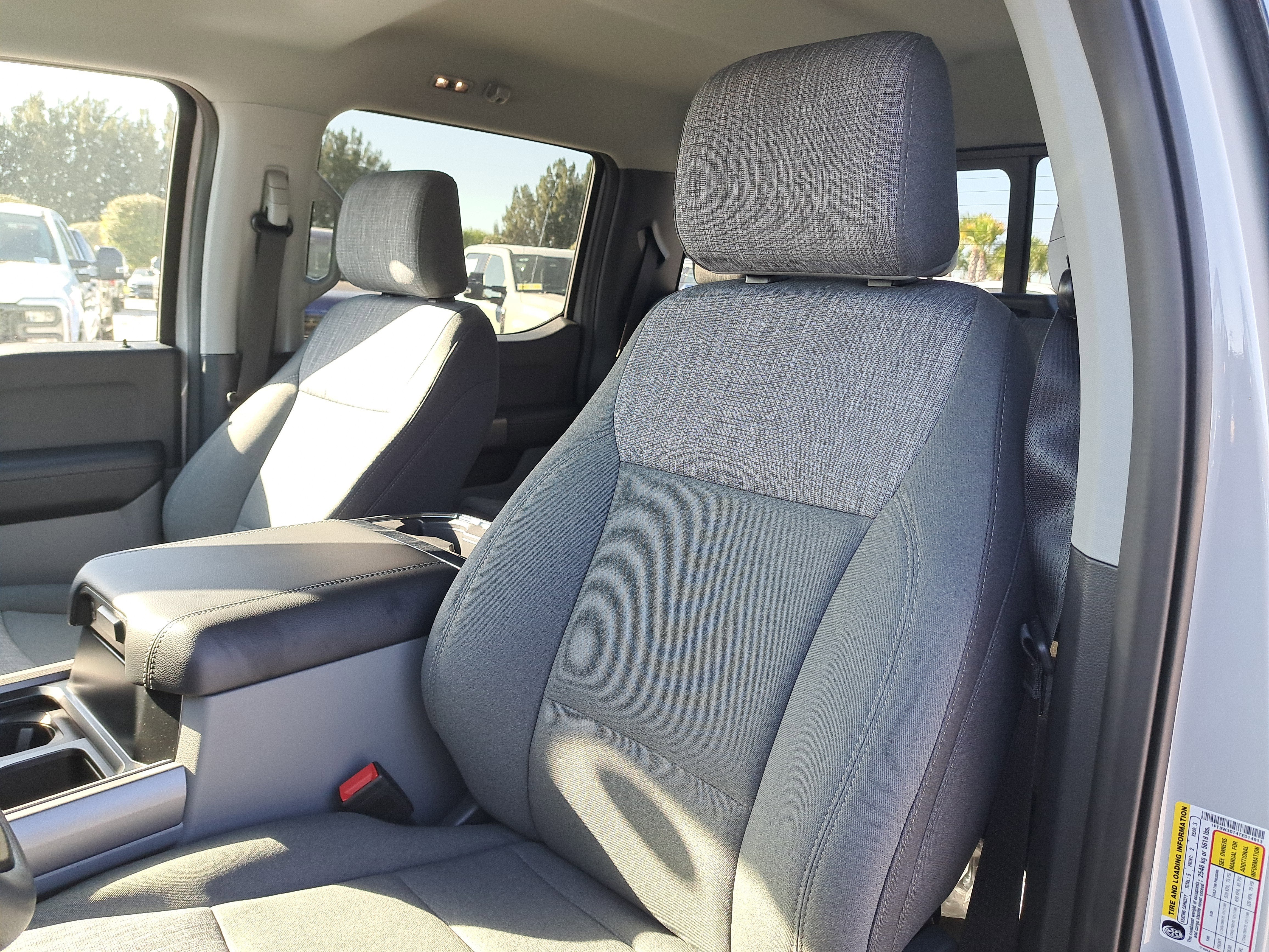 2026 Ford Super Duty F-350 DRW XLT