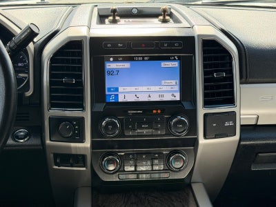 2019 Ford Super Duty F-350 DRW LARIAT