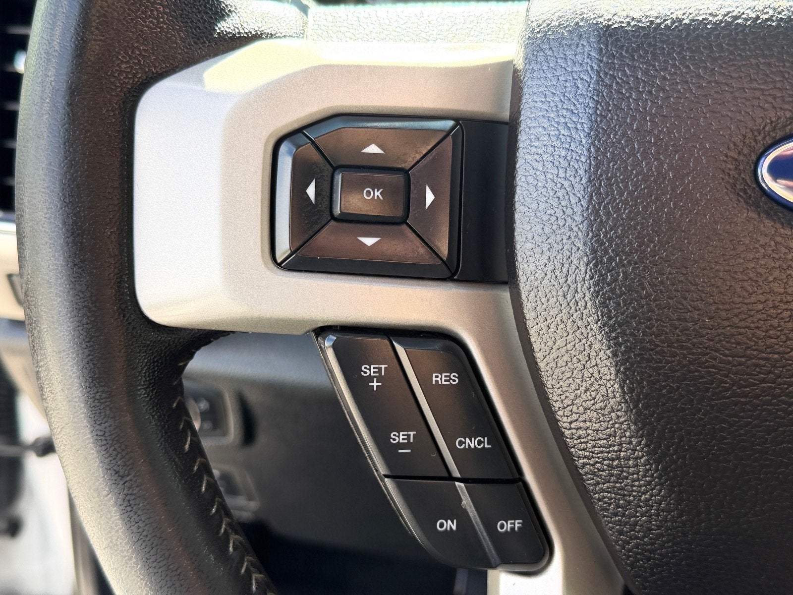 2019 Ford Super Duty F-350 DRW LARIAT
