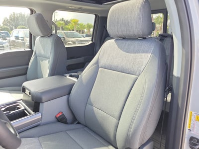 2026 Ford Super Duty F-350 DRW XLT