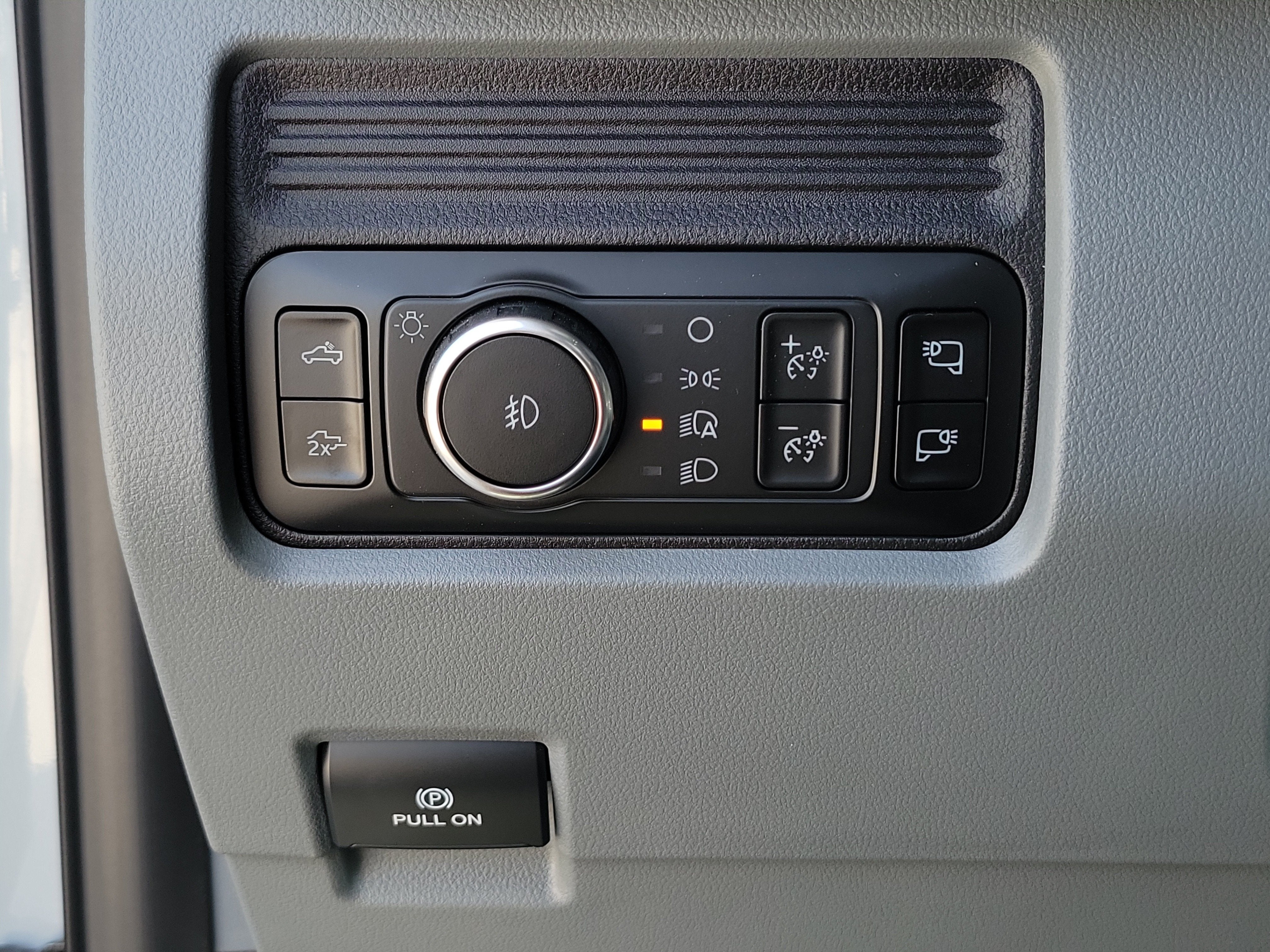 2026 Ford Super Duty F-350 DRW XLT
