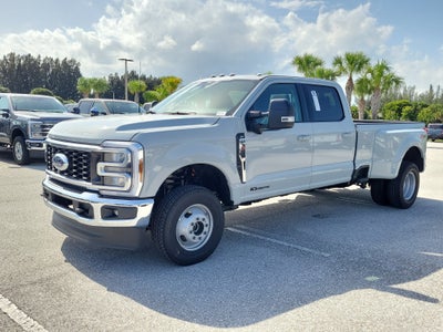 2026 Ford Super Duty F-350 DRW XLT