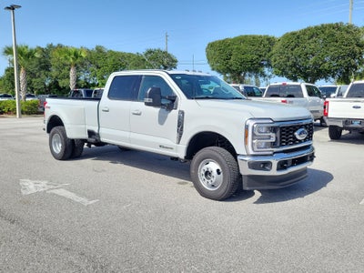 2026 Ford Super Duty F-350 DRW XLT