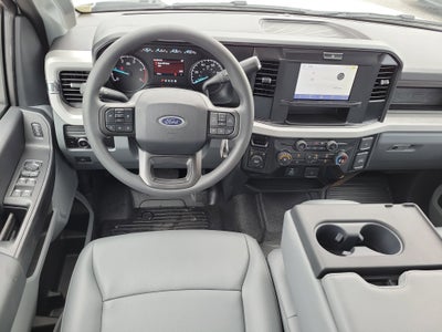 2026 Ford Super Duty F-350 DRW XL