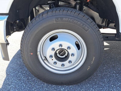 2026 Ford Super Duty F-350 DRW XL